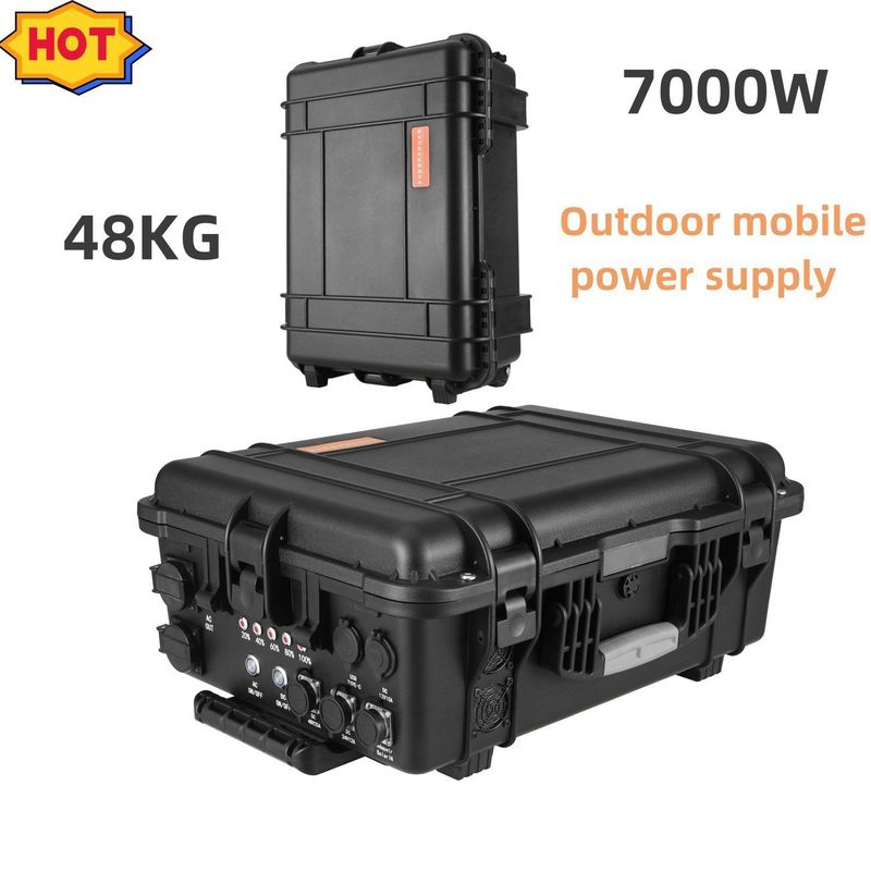 7000W कैम्पिंग सोलर पोर्टेबल चार्जिंग पावर स्टेशन 15A मैक्स एसी आउटपुट करंट के साथ