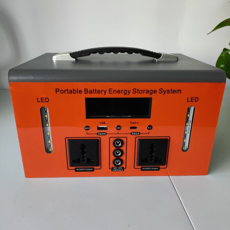 शिविर और घर आपातकालीन के लिए 300W/500W पोर्टेबल पावर स्टेशन यूएसबी डीसी आउटपुट 5V/10W अधिकतम